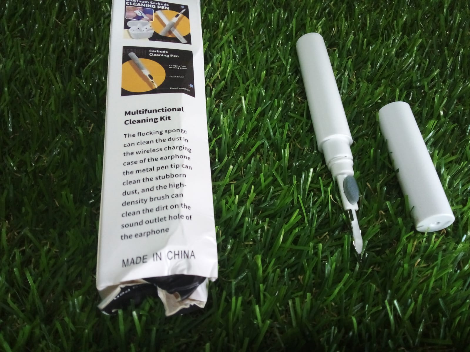 6188 3 In 1 Earbuds Cleaning Pen For Cleaning Of Ear Buds And Ear Phones Easily Without Having Any Damage. DeoDap 6188 3 In 1 Earbuds Cleaning Pen For Cleaning Of Ear Buds And Ear Phones Easily Without Having Any Damage. DeoDap
